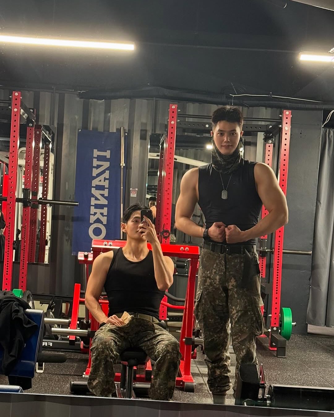 전역 버전 뷔💚🇰🇷더 늠름해졌자나
나라 지켜주셔서 감사합니다🫡❤️군 버전도 너무 좋아 이미지2