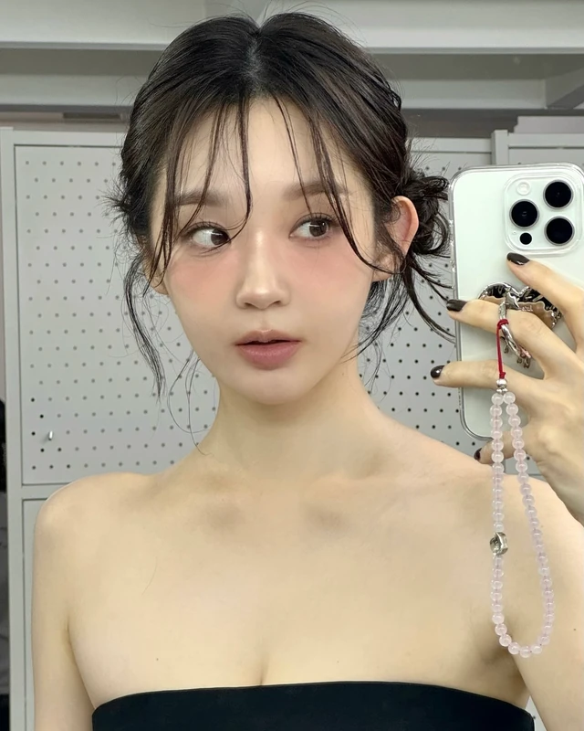 연관 토픽 이미지