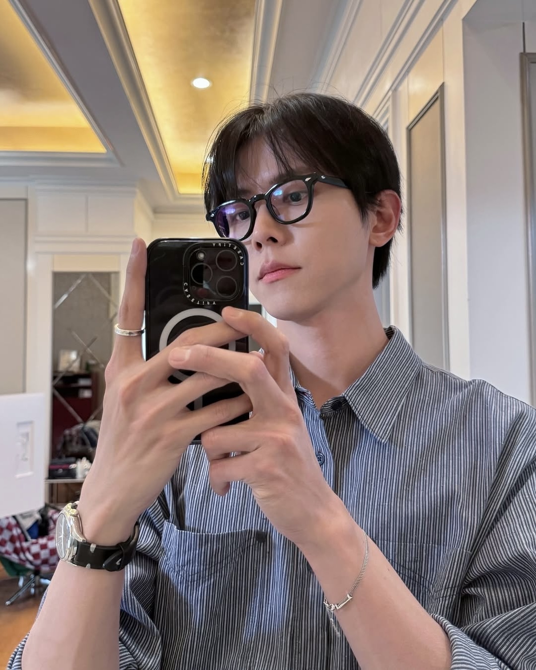 매번 케이스티파이 껴주기🤳🏻 이미지