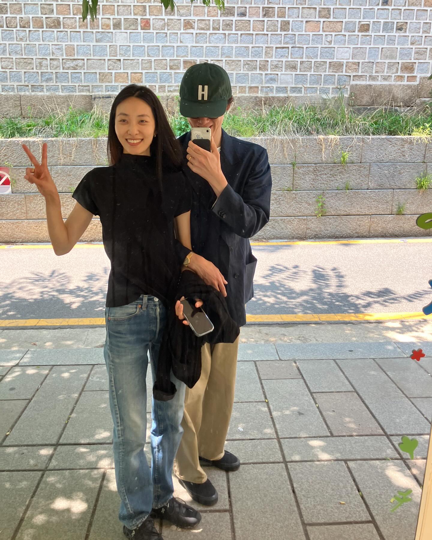 커플되면 @이렇게 입어야지👩‍❤️‍👨
김원중 x 곽지영 부부 패션으로 보는 커플룩.zip✨ 이미지