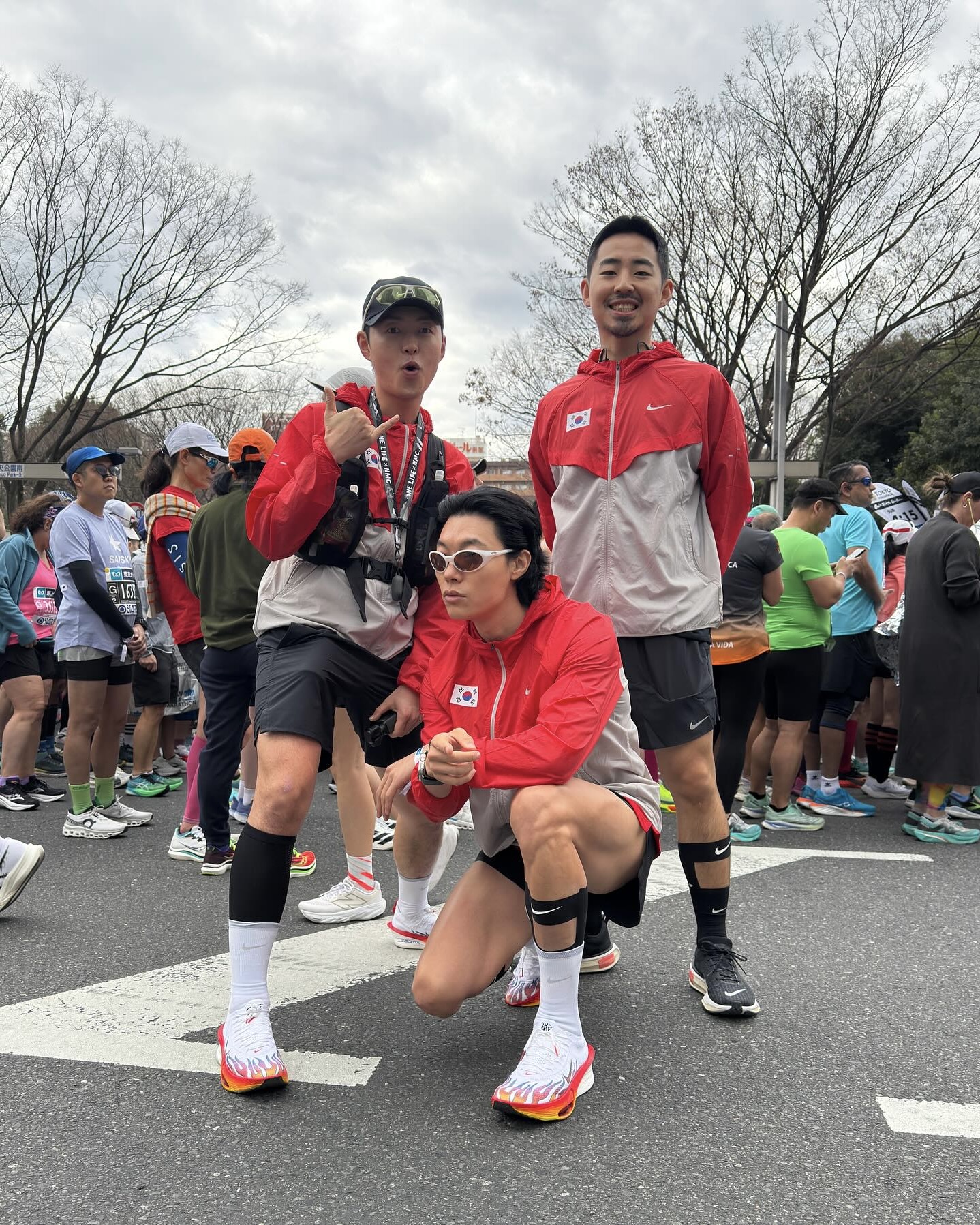 요즘 트렌드는 러닝크루!
여름에는 혼자말고 친구와 같이 러닝어때? 🏃🏃 이미지3