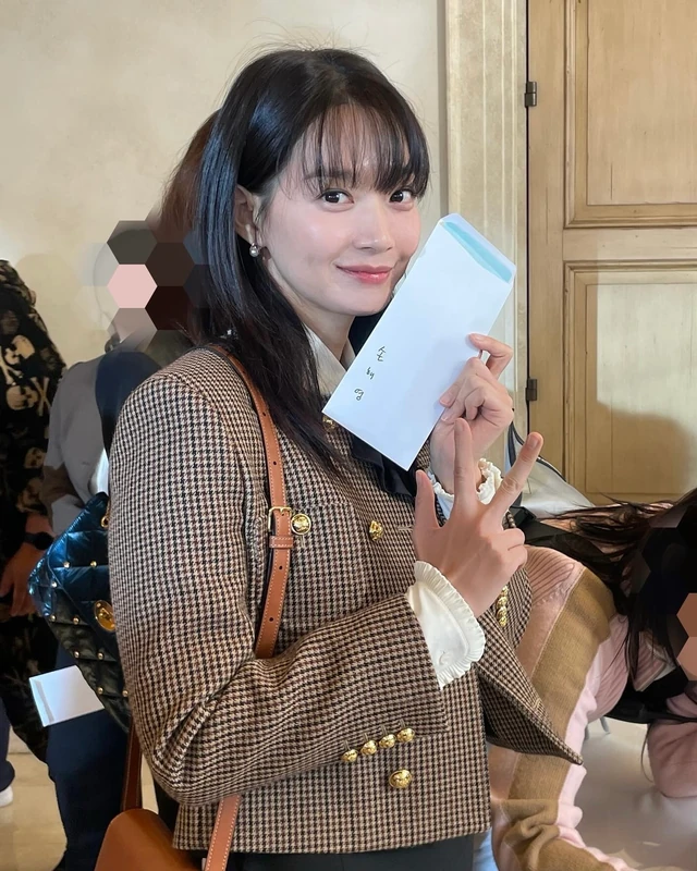 연관 토픽 이미지