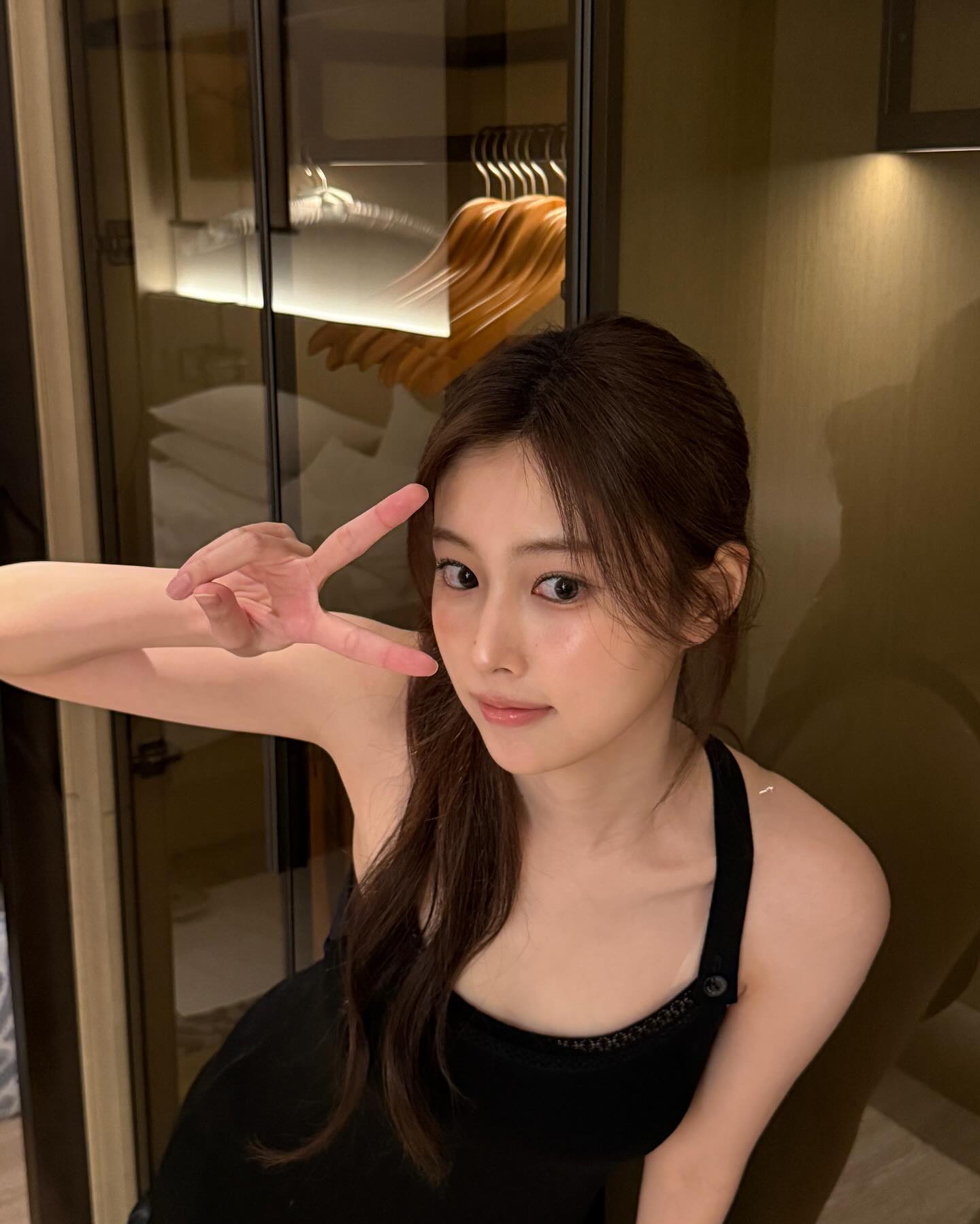 승모근 가려주는 홀터넥 못 참지🩵 이미지