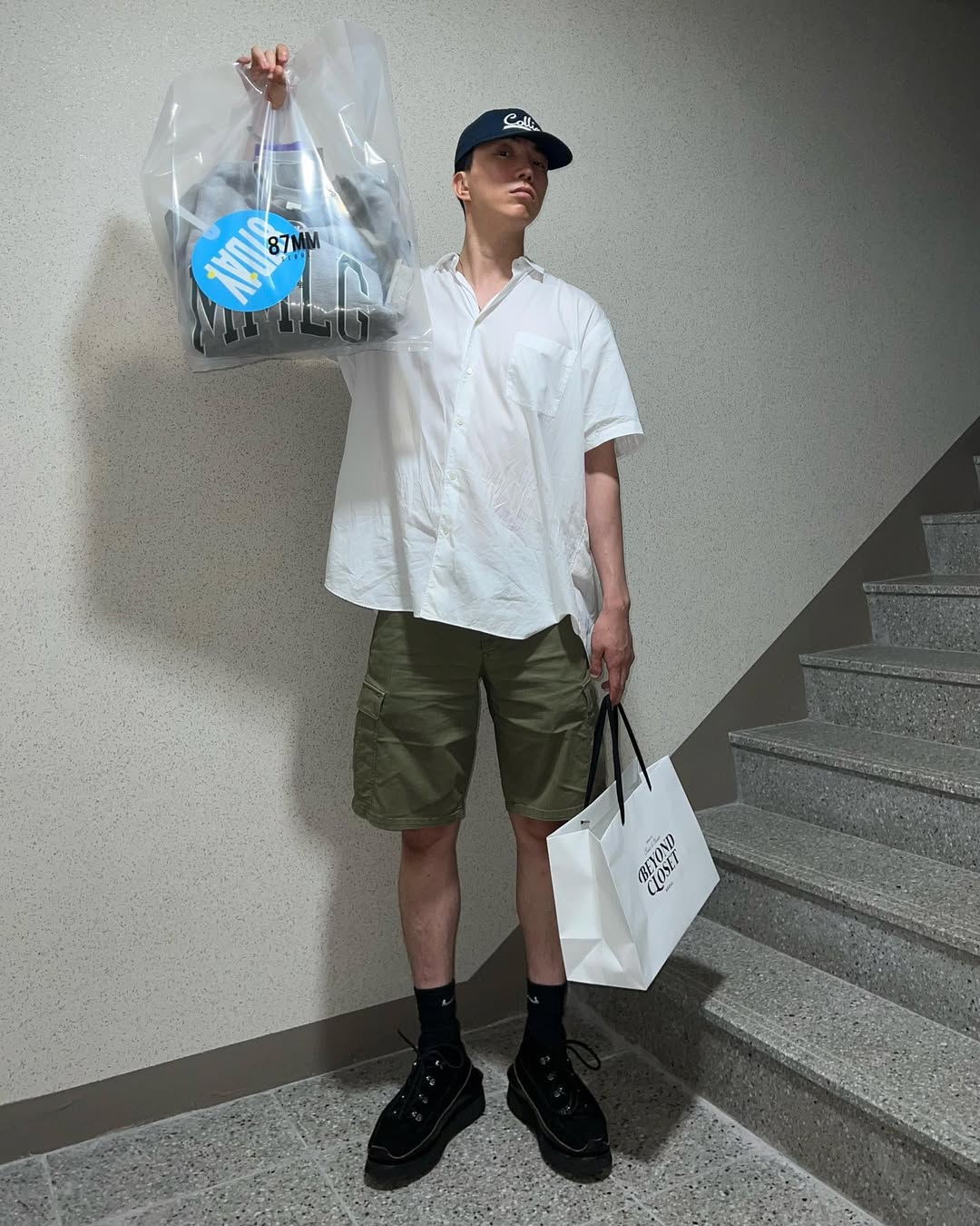 검정 양말로 여름코디 뚝딱🧦 이미지5