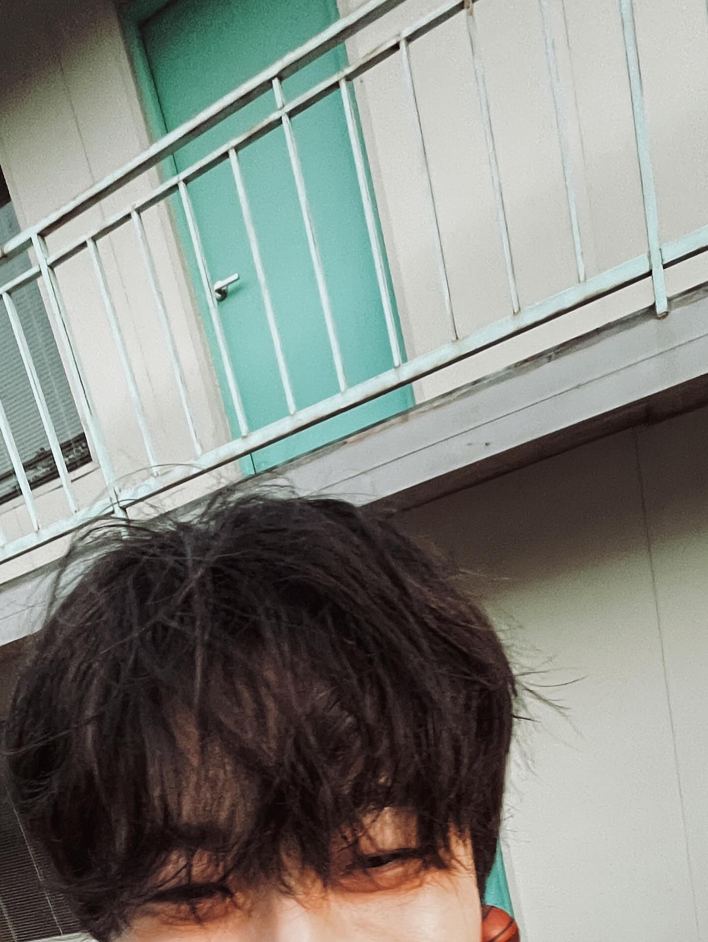 이거까지 소화하는 변우석🤎🏀
변우석이라서 소화한, prada 2025 fw 농구공 모양 귀걸이 이미지7