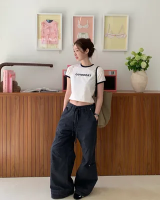 편안함 100%, 예쁨 200%...💗
셀럽룩 속 빠지지 않는 카고팬츠 아직 늦지 않았어요. 이미지