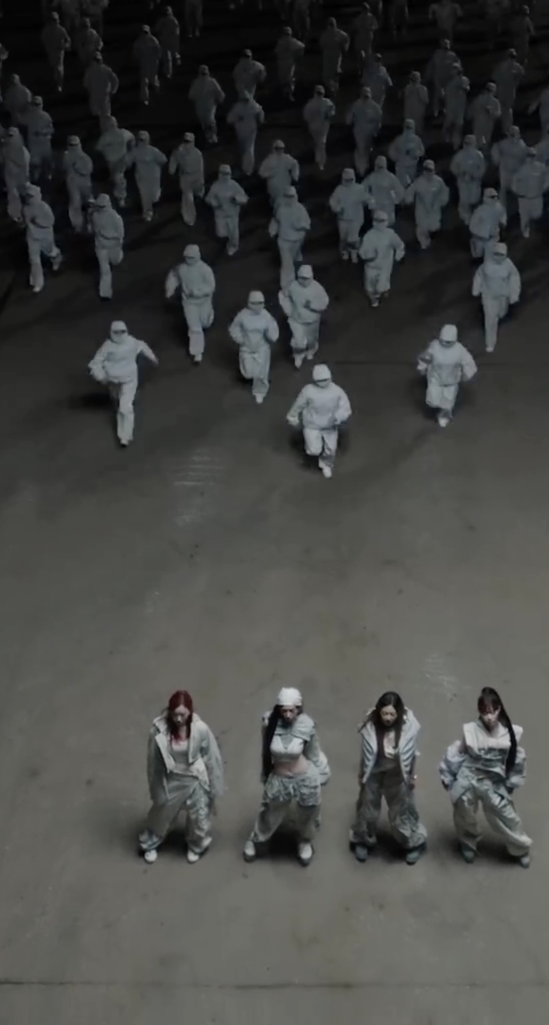 쇠맛 이은 흙맛 노래🤎에스파 신곡
드디어 공개된 에스파 ‘Dirty Work’ 뮤직비디오🎥 이미지