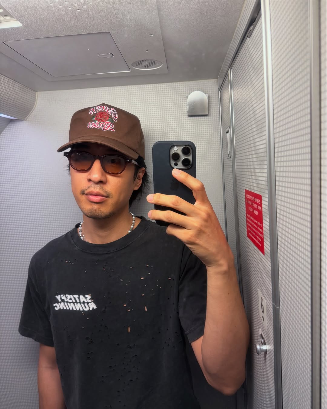 여름 티셔츠는 새티스파이로🏃🏻‍♂️ 이미지4