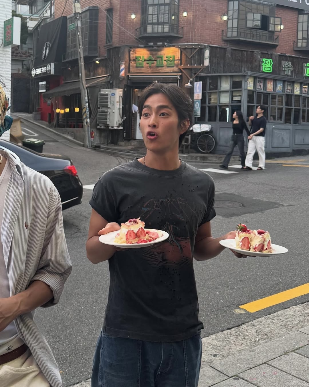 여름 티셔츠는 새티스파이로🏃🏻‍♂️ 이미지