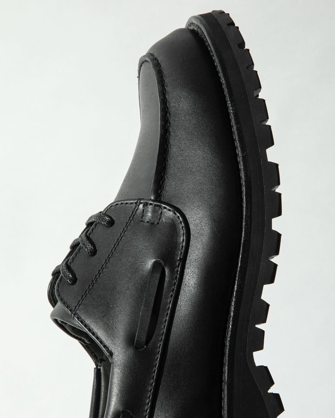 논네이티브 x 리갈 우천대비템👞🌂 이미지6
