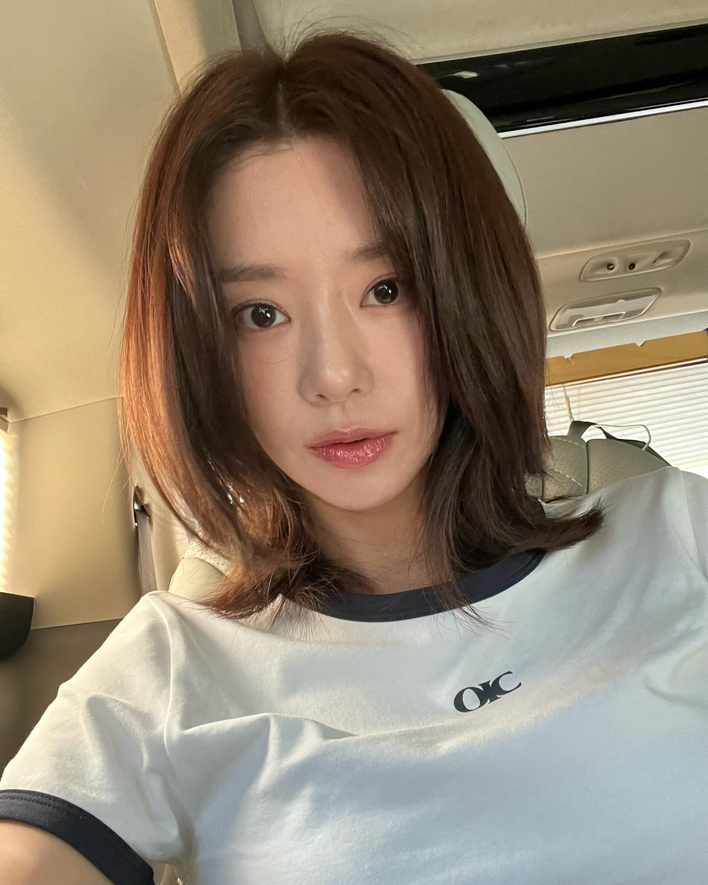 예쁜 사람들은 다 링거티 입는다🧸
컬러랑 핏까지 완벽한 여름 최애템은 바로 링거티🤍 이미지7