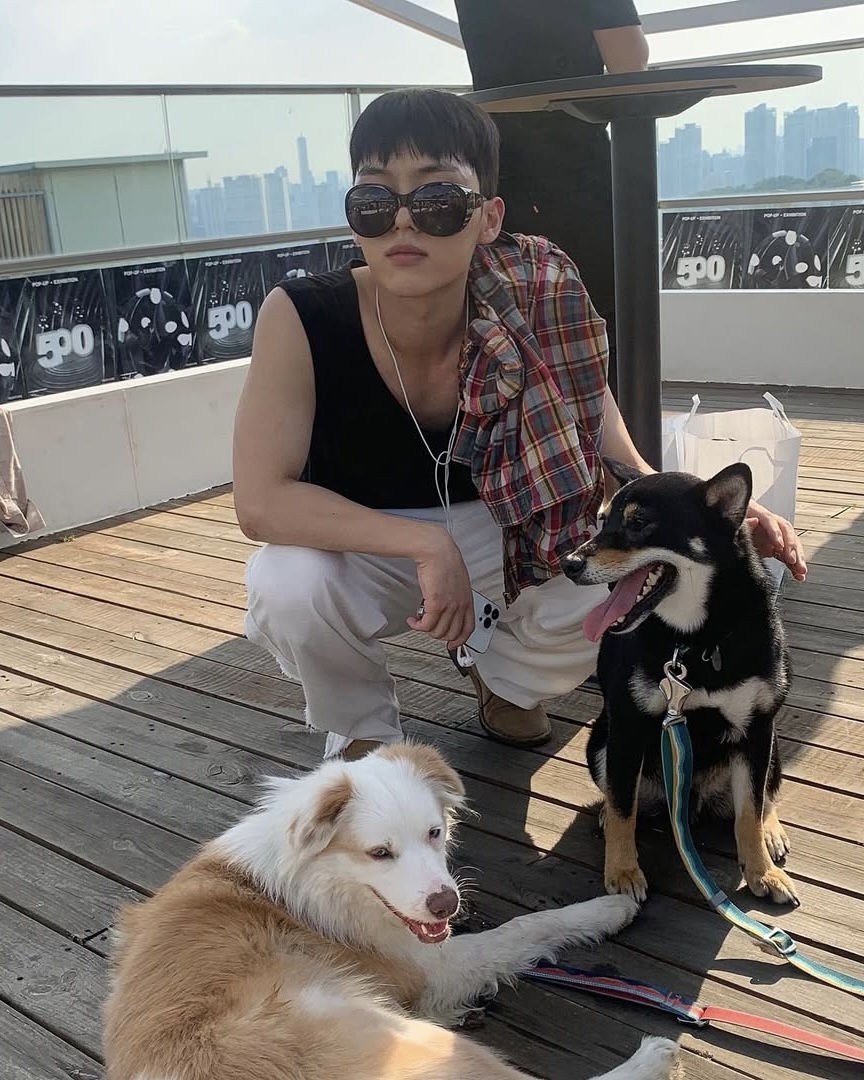 습하고 더울 땐 나시☀️ 이미지