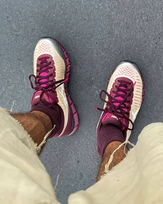 포도맛 아식스 x 어버브더클라우즈🍇 이미지