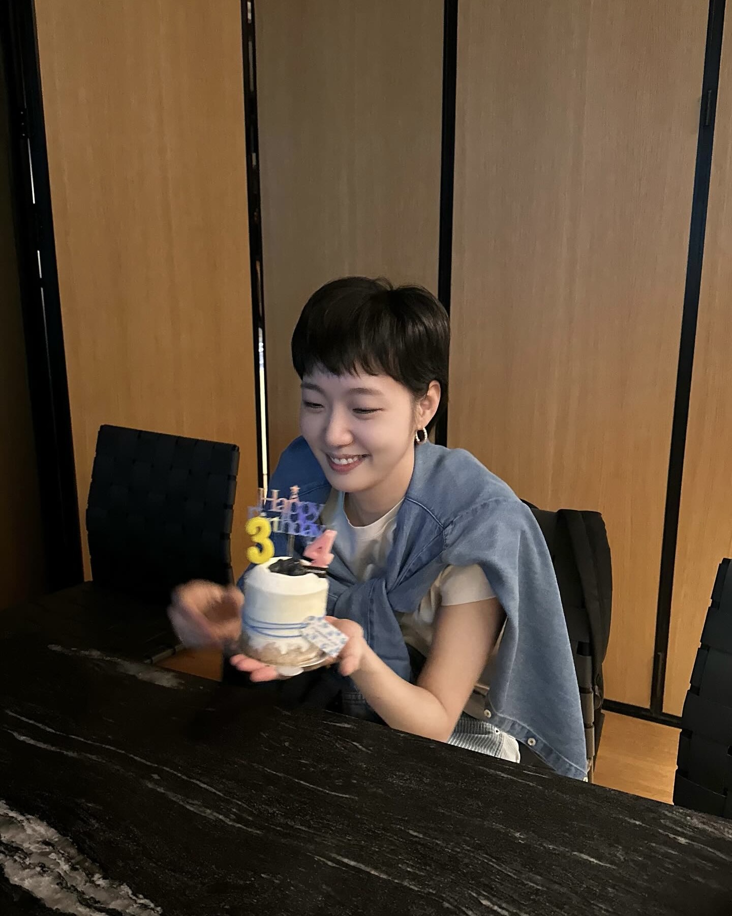 연관 토픽 이미지
