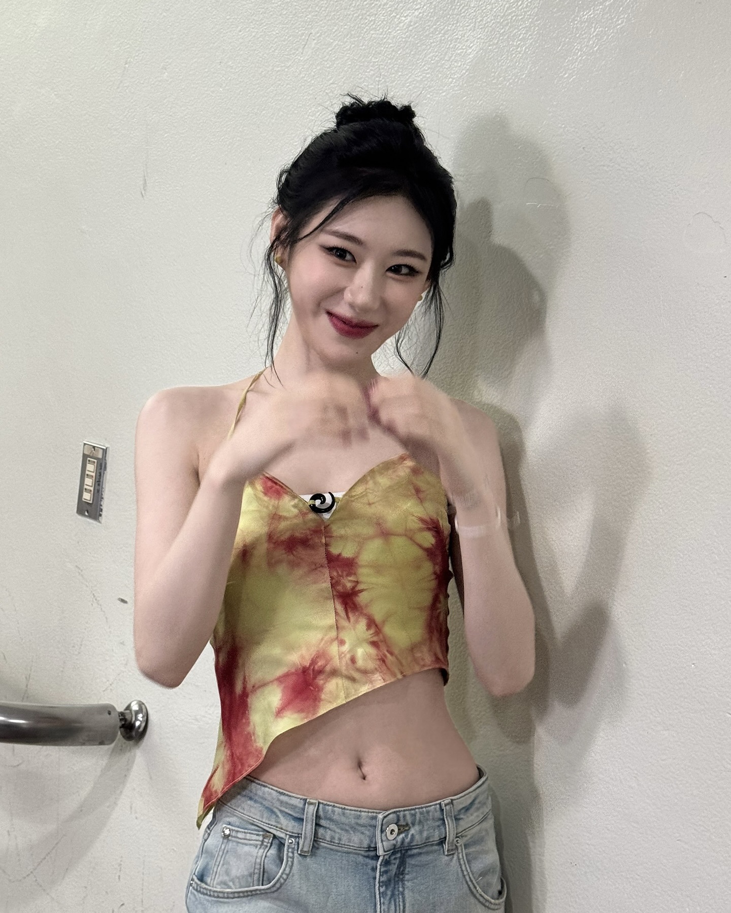 똥머리 하나로 가볍게 묶어보세요🤍
덥고 습한날 시원하고 귀엽게 묶어 올리는 똥머리💇‍♀️ 이미지5
