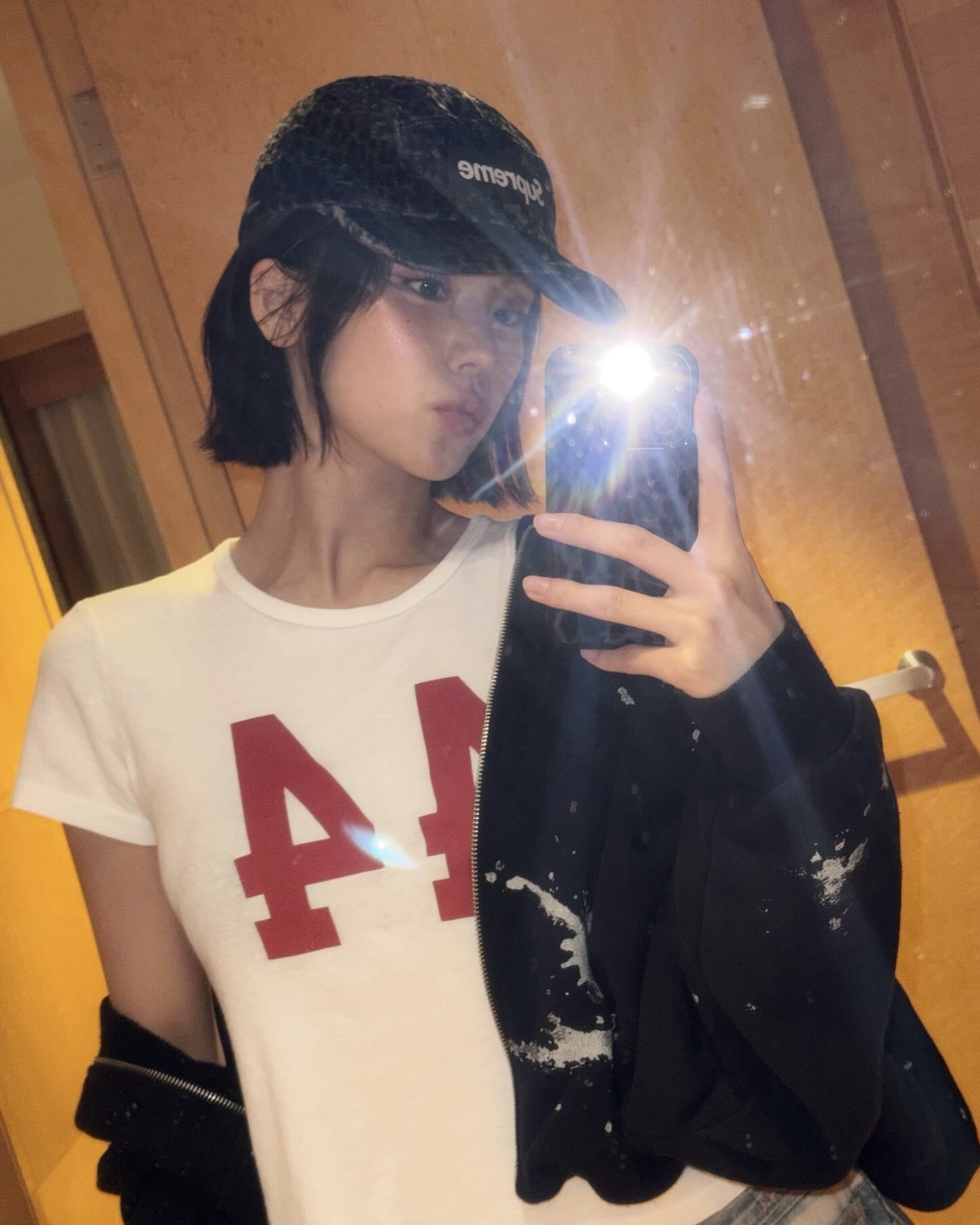 한 번 보면 자르고 싶어지는 단발💇‍♀️
단발머리 여신들 참고해서 실패 없는 스타일링 해보세요.💓 이미지