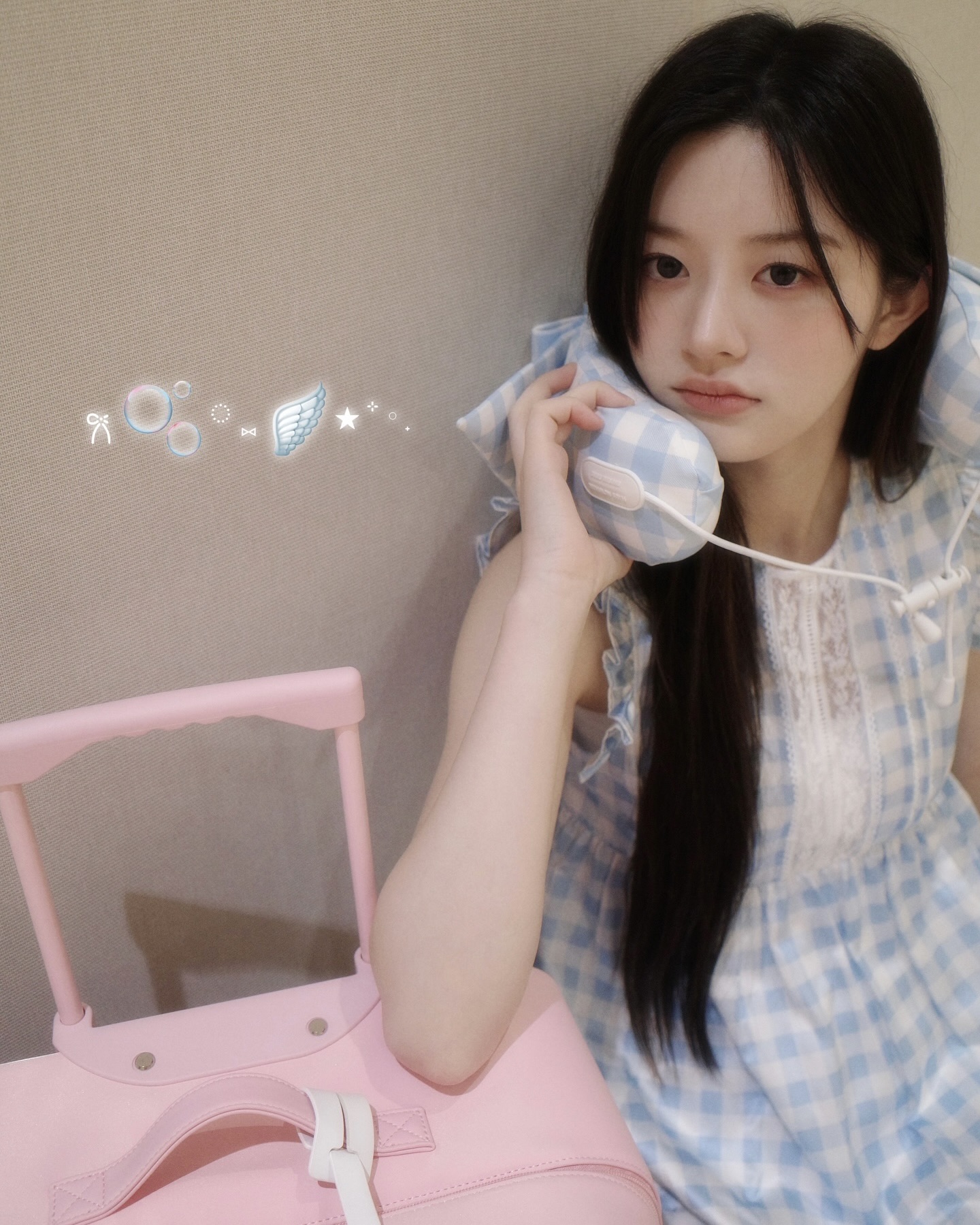 하우스 노웨어 x 슈슈통 파자마🎀
슈슈통 파자마랑 목베개만 있으면 꿀잠 잘 수 있을지도...😴🤍

 이미지