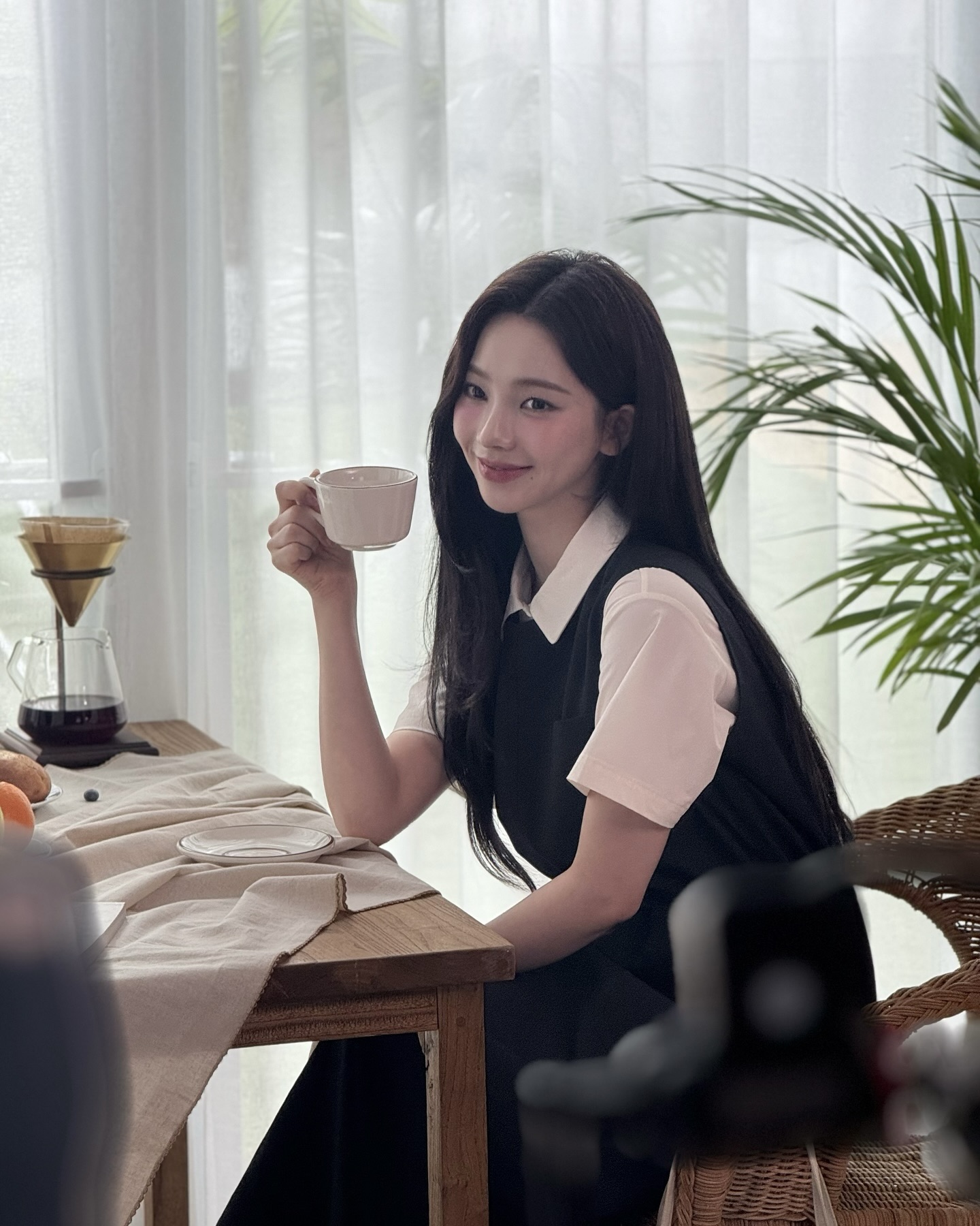 뷔스티에 단독으로 부담된다면?🫣
이너 하나로 센스 있게 레이어드해서 스타일 완성해 보세요🖤 이미지