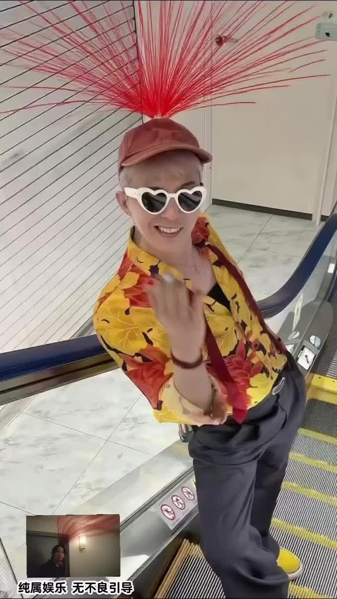 GD삼촌(!!)이 직접 좋아요한..❤️ S라인, 빨간선이 많은 지디 오빠🐉붉은 선 정체를 안다! 이미지