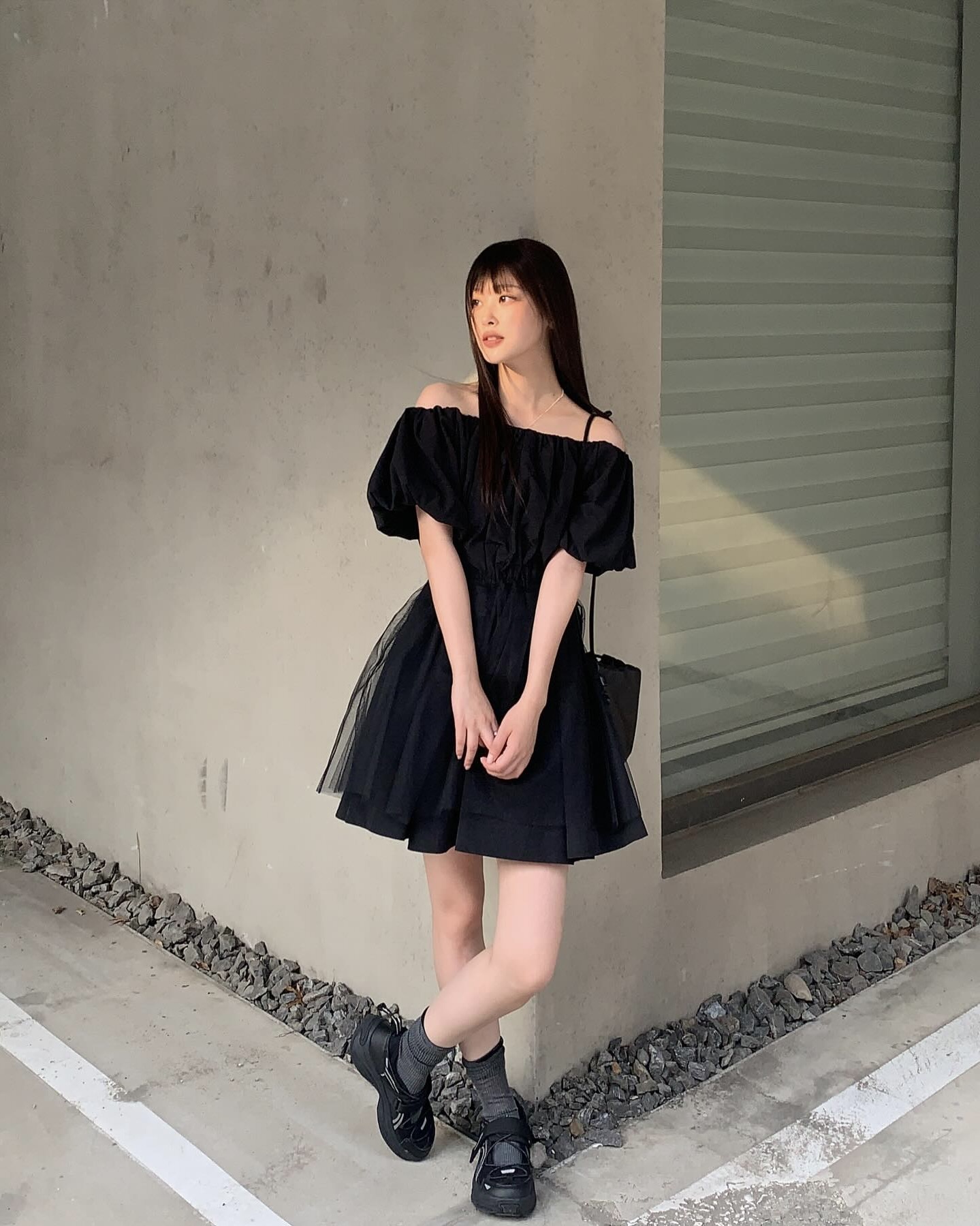 인기 꽉 잡은 메리제인 운동화🎀
편안함과 스타일 모두 잡는 메리제인의 매력에 빠져보세요💗 이미지3