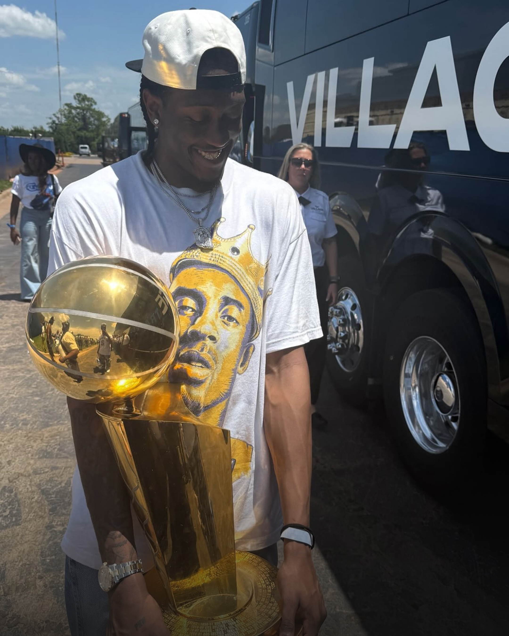 NBA 챔피언 반열에 오른⁠ 이미지"