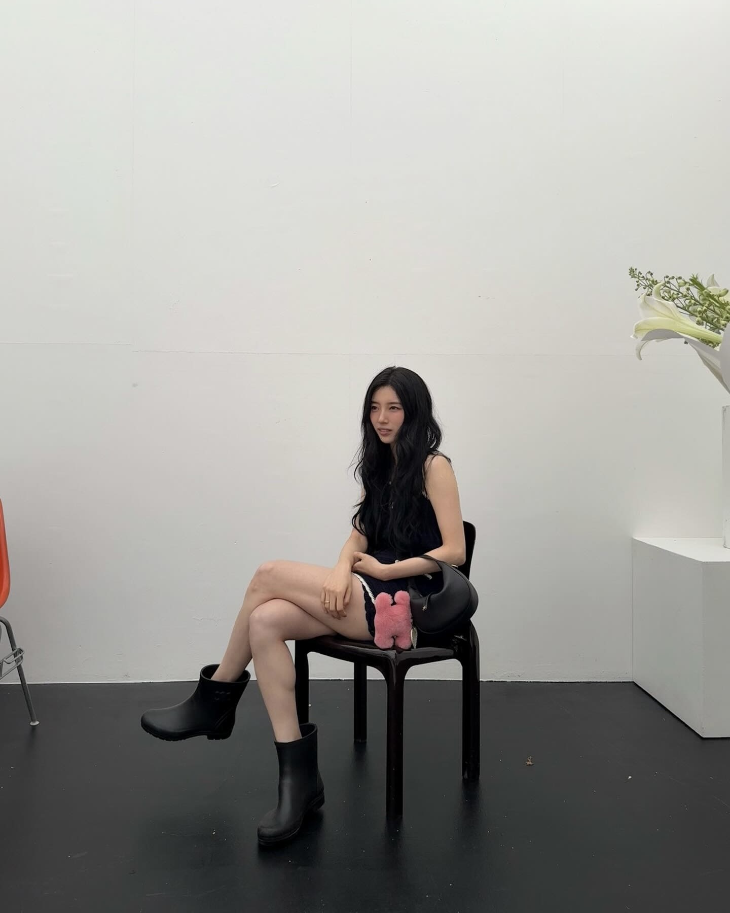 셀린느 공주 수지 장마철 패션☔️🩵
수지 손민수해서 내일 이렇게 입고 나가야지😆 이미지6