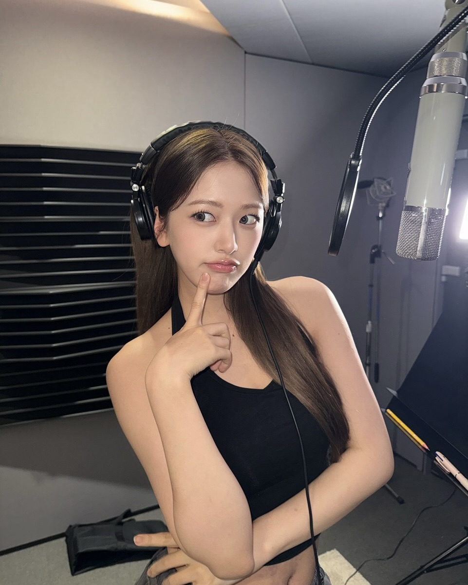안유진 이미지