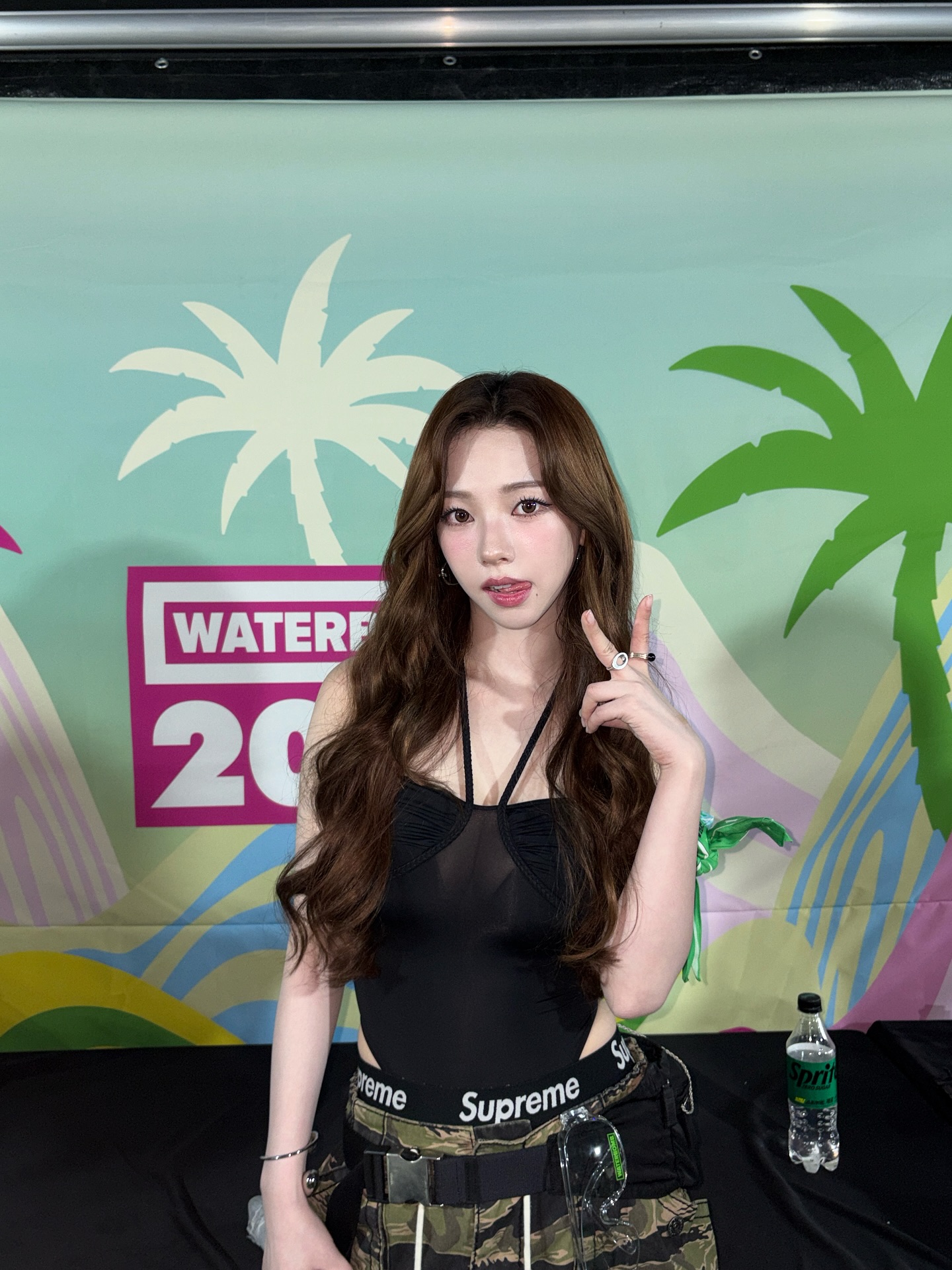 이 패션은 핫바디만 입나봐🔥
뭘 좀 아는 여자들의 여름철 핫 아이템. 바디수트 팬츠 조합❤️‍🔥✨ 이미지