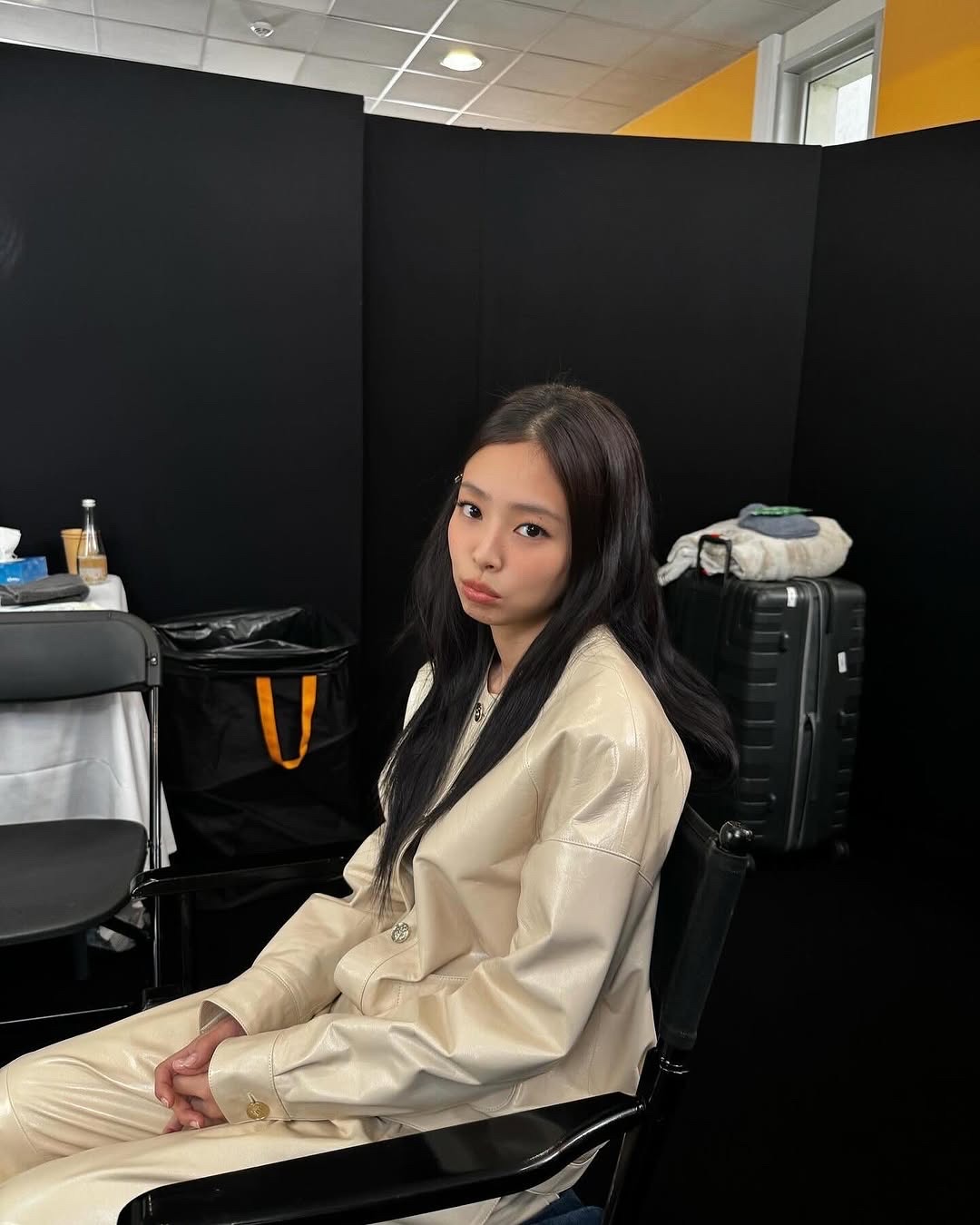 제니가 알려주는🖤🤍가을 샤넬룩
제일 먼저 가을 준비하라고 알려주심🍁🧥분위기 너무 고급지자나 이미지6