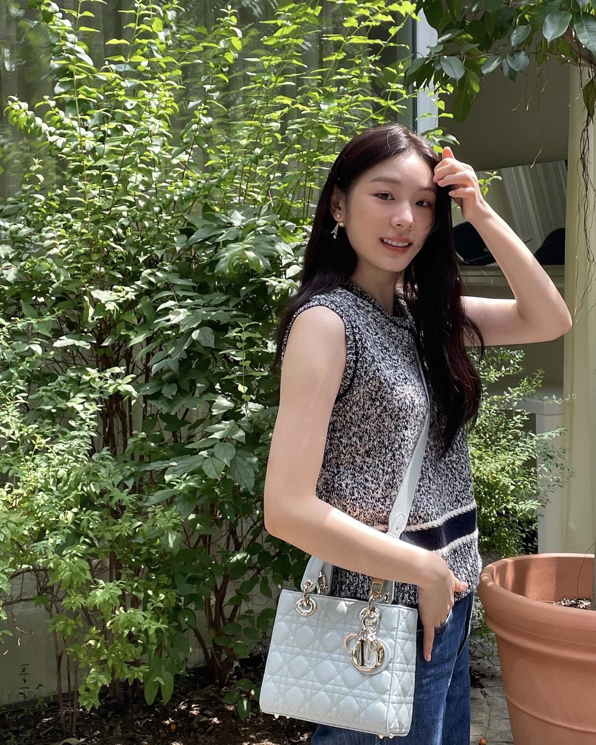 연관 토픽 이미지