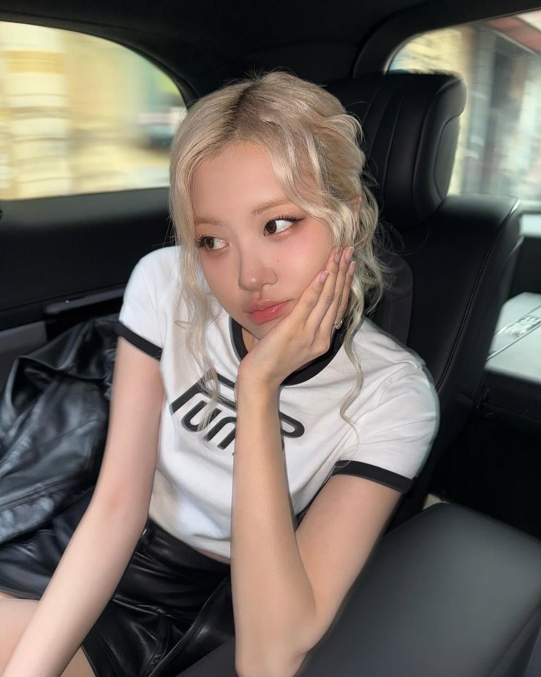 셀럽필수템