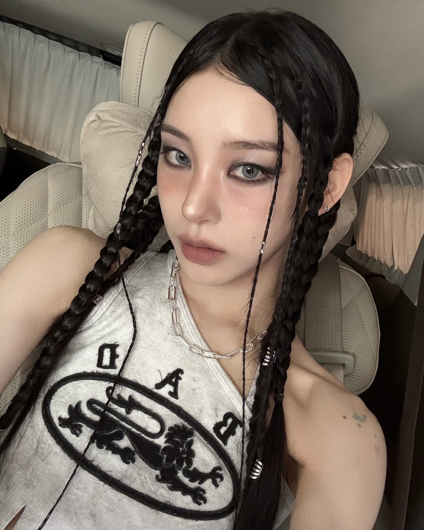 연관 토픽 이미지