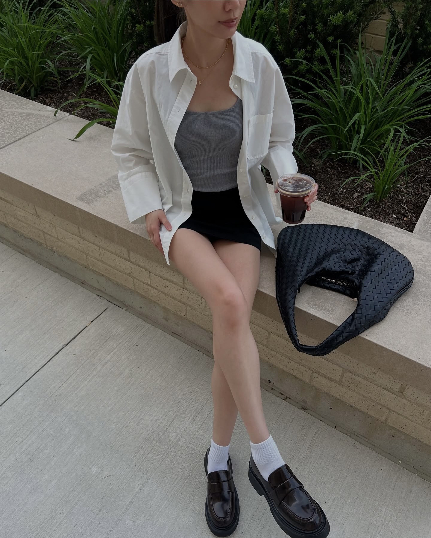 슬림핏 티로 0.5초 만에 여리핏🧚🏻
바디 인형 되는 비법🧍🏻♀️✨지금 슬림핏 티셔츠로 변신하세요 이미지4