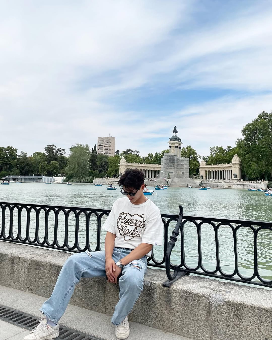 휴먼메이드 반팔티 하나 정돈🎲 이미지2