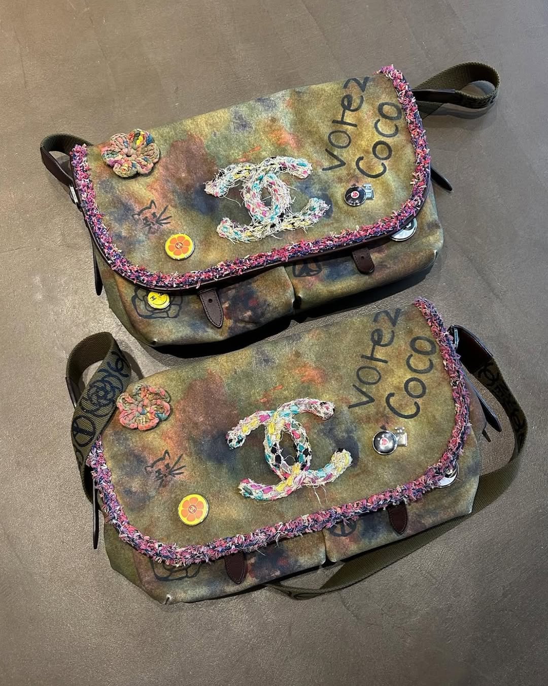 샤넬 그래피티백 오마주한 반스🎨 이미지2