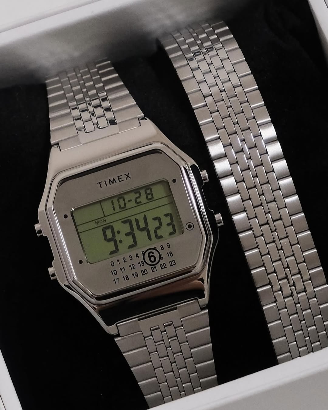 타이맥스 전자시계에 감칠맛⌚️ 이미지