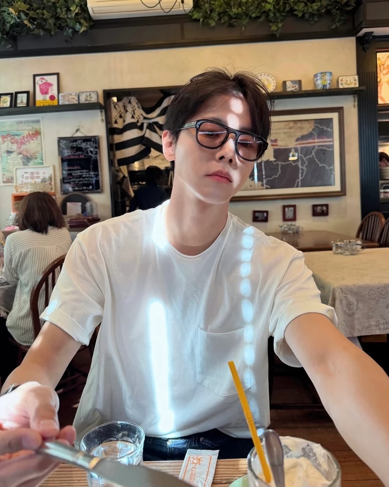 소매 롤업은 선택 아닌 필수☑️ 이미지2