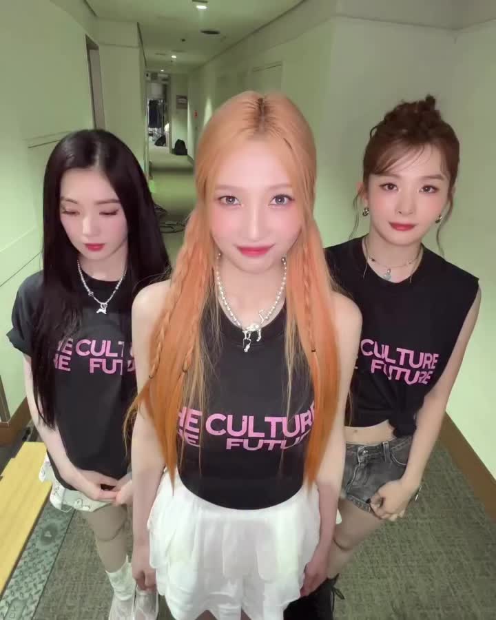 너무 귀여운 바라밤 챌린지🩷
보는 순간 빠져드는 바라밤, 더 탑승하실 분 있나요?😆 이미지