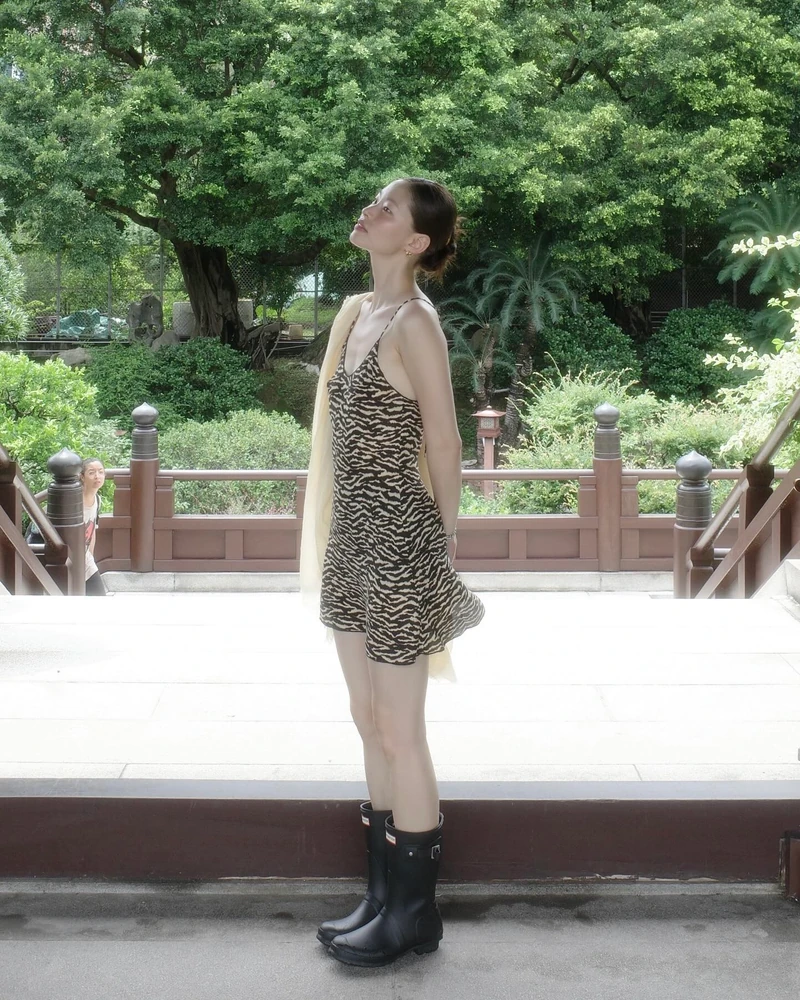 내 스타일 지킴이, 민소매 원피스👗
민소매 원피스 하나로 이번 주 휴일을 쿨하게 완성해보아요💁🏻♀️🧊 이미지1