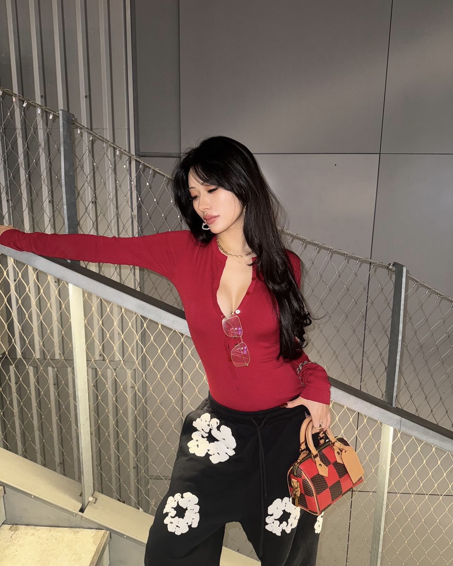 우와