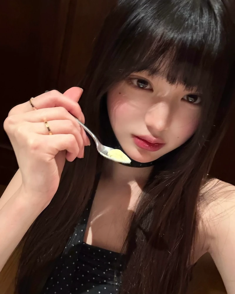 여전한 폴카도트의 매력🤍🖤
누가 입어도 예쁘고 사랑스러운, 패턴 중 1등 폴카도트✨ 이미지7