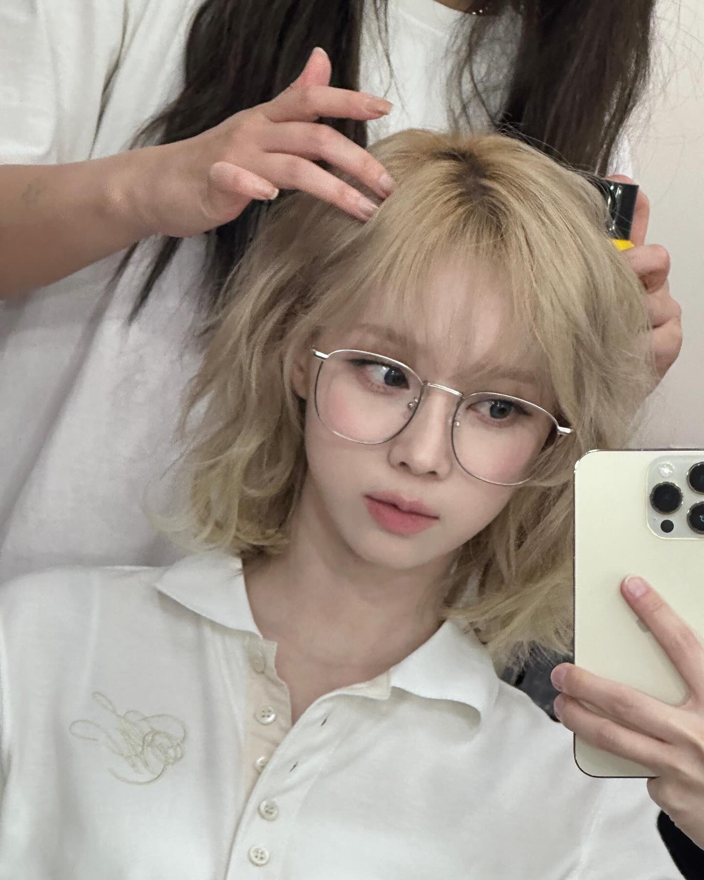 단발펌으로 색다른 매력🤍🩷
분위기 전환이 필요할 땐, 이 사진 들고가서 헤어 변화주기✨ 이미지5