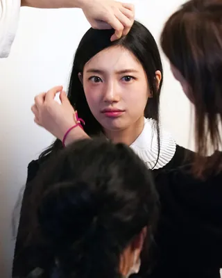 원조 가을 여신 수지🖤🤍재등장
가을에 예뻐보자는 결심 전😡수지 보면서 압도 당함... 이미지