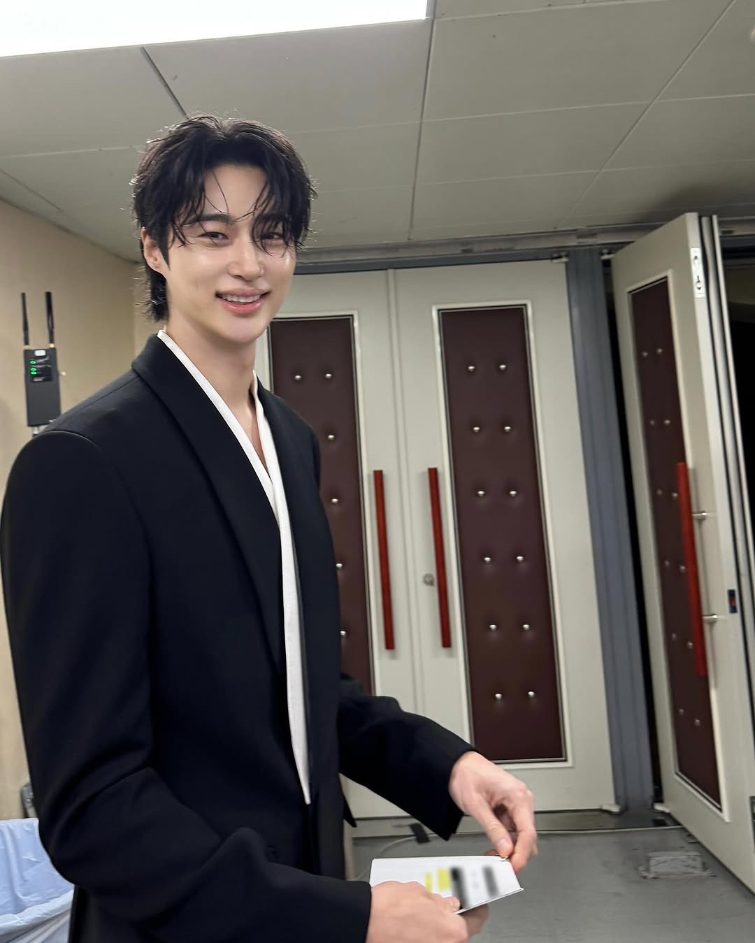 내 첫사랑 우석님, 셋업으로 등장🖤 이미지