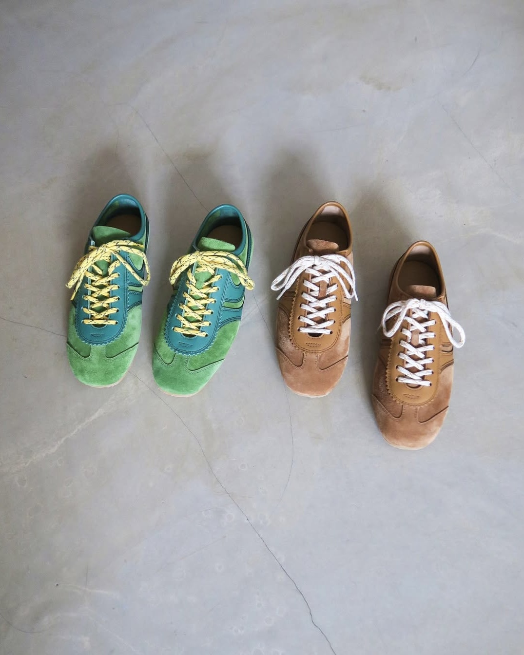 납작한 트렌드엔 드리스반노튼👟 이미지
