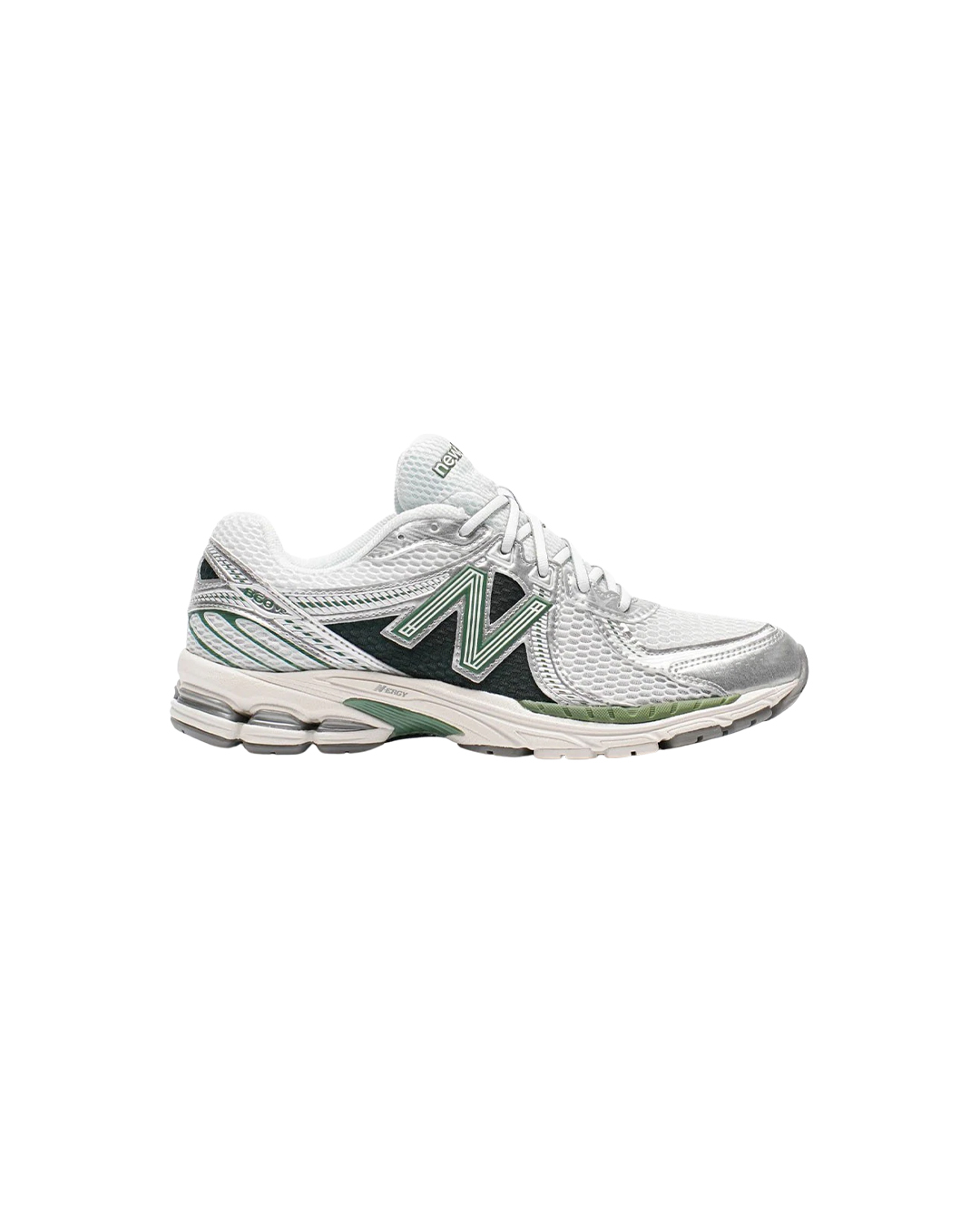 내 가을코디 교과서!!📚🍁려원언니
정려원 호주 가을룩 일상 속🇦🇺자주 등장하는 언니 애착템 3가지

정려원의 가을룩 포인트로 등장하는 스웨이드, 운동화 참고해요.

1. 조이그라이슨 셀리 숄더백 스웨이드
정려원은 올 가을 트렌드인 스웨이드 소재의 조이그라이슨 스웨이드 숄더백을 더했습니다. 따뜻한 골드 카키 컬러가 블랙 레더 재킷과 슬림 팬츠 사이에서 포인트가 되어, 가을 빈티지 무드에 좋습니다.

2. 뉴발란스 860v2 말라드 그린 실버
가벼운 화이트 스커트와 그레이 맨투맨에 매치된 뉴발란스 860v2는 편안한 무드에 좋은 아이템입니다. 말라드 그린 디테일이 아이보리 톤과 어우러지며 가벼운 외출에 특히 좋습니다.

3. 조이그라이슨 오버사이즈 페이크 스웨이드 자켓
카키 스웨이드 자켓은 아이보리 드레스 코디에 어우려져 여유로운 실루엣을 완성합니다. 블랙 웨스턴 부츠가 더해져 빈티지 감성과 실용적 스타일링을 아우르며 가을 분위기를 완성합니다. 이미지