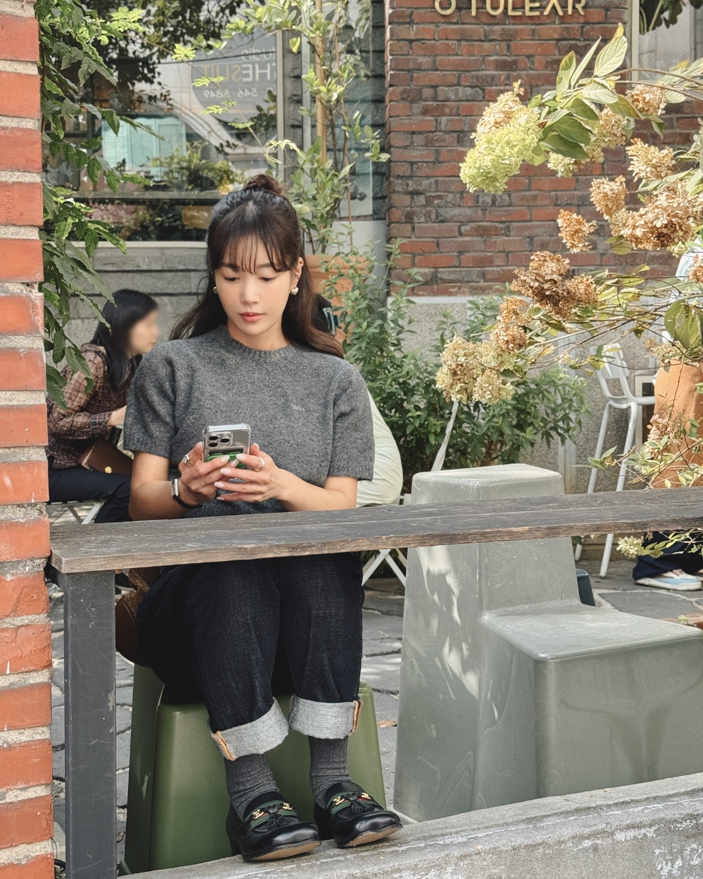 연관 토픽 이미지