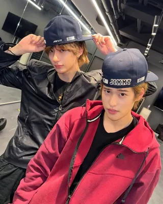 뉴에라 커스텀이 트렌드🧢 이미지