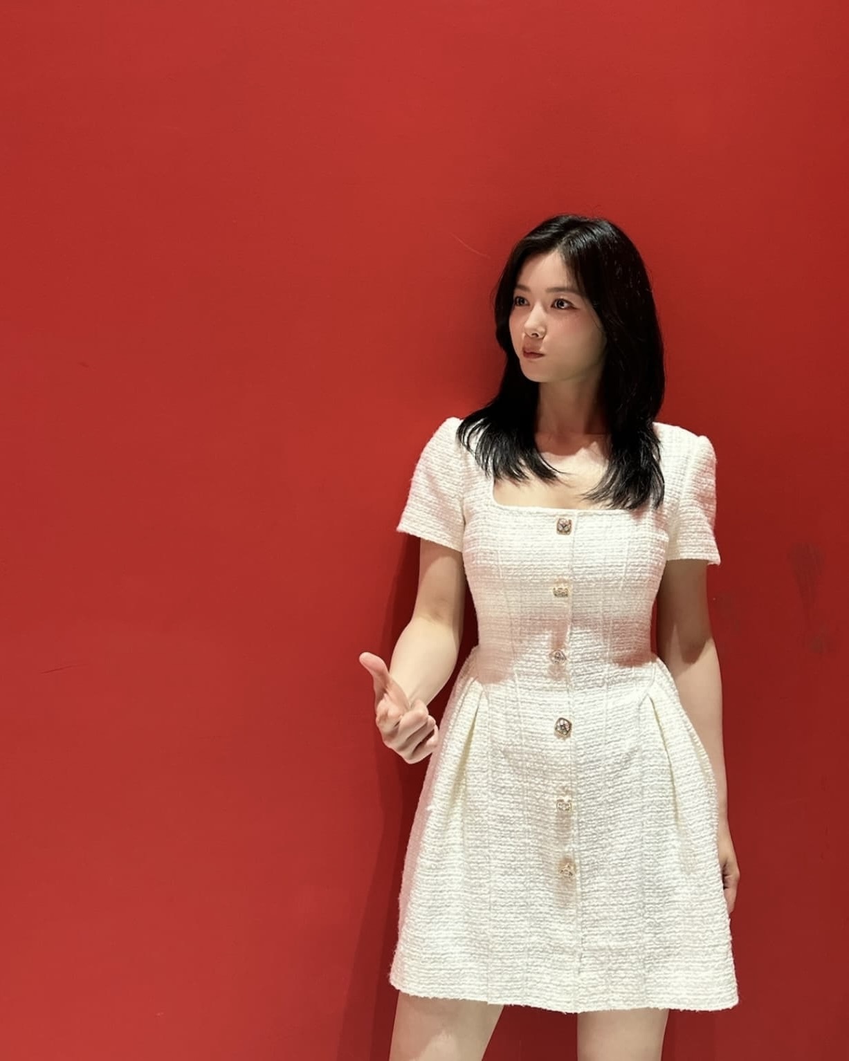 거지존 헤어가 고민될 땐 레이어드🤍
평범한 머리는 싫다면? 레이어드 헤어로 스타일링 변화주기💇‍♀️✨ 이미지4
