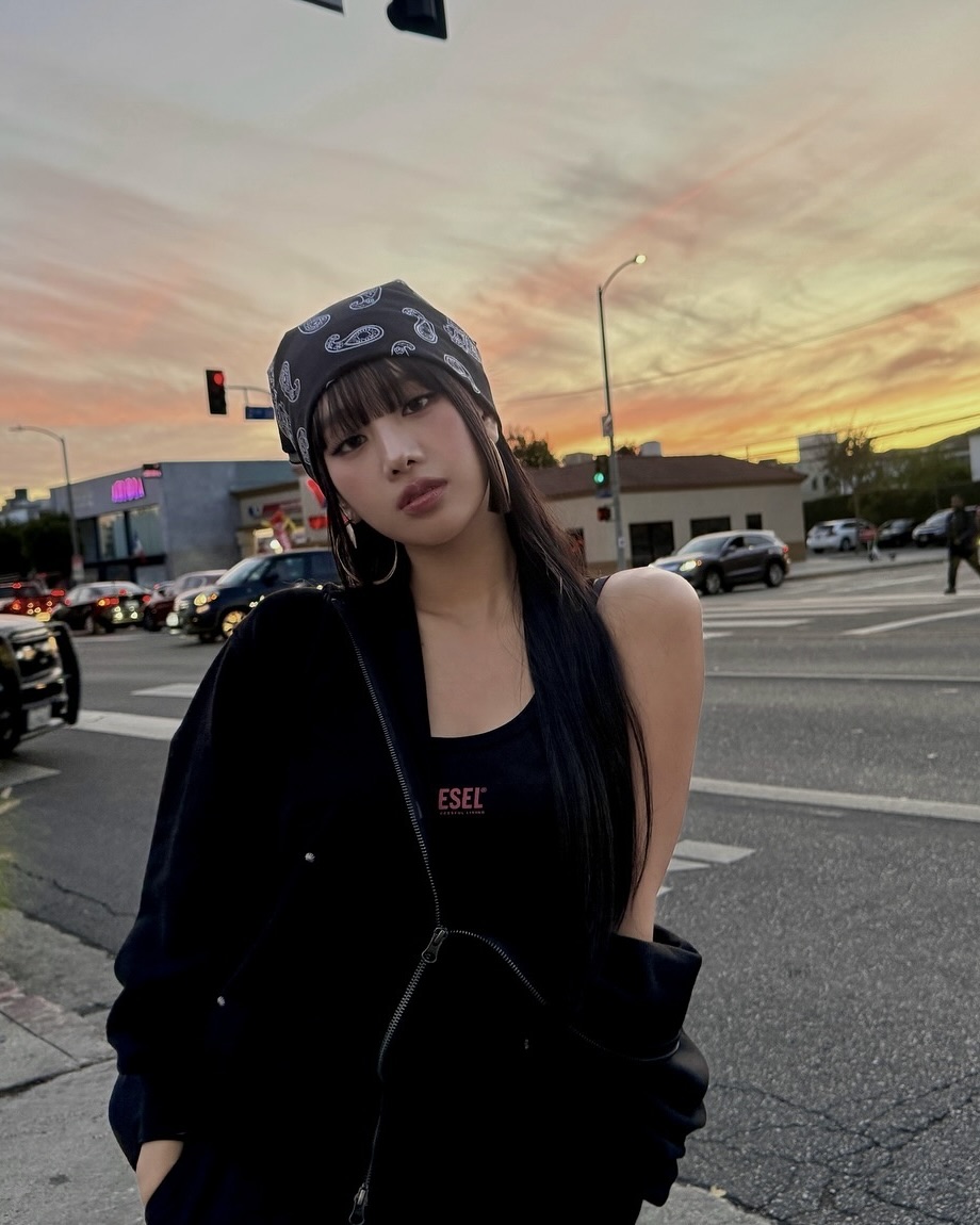 후드집업 하나로 포근하게💛
편안하면서도 간절기에 딱 어울리는 데일리 후드집업🧵✨ 이미지2